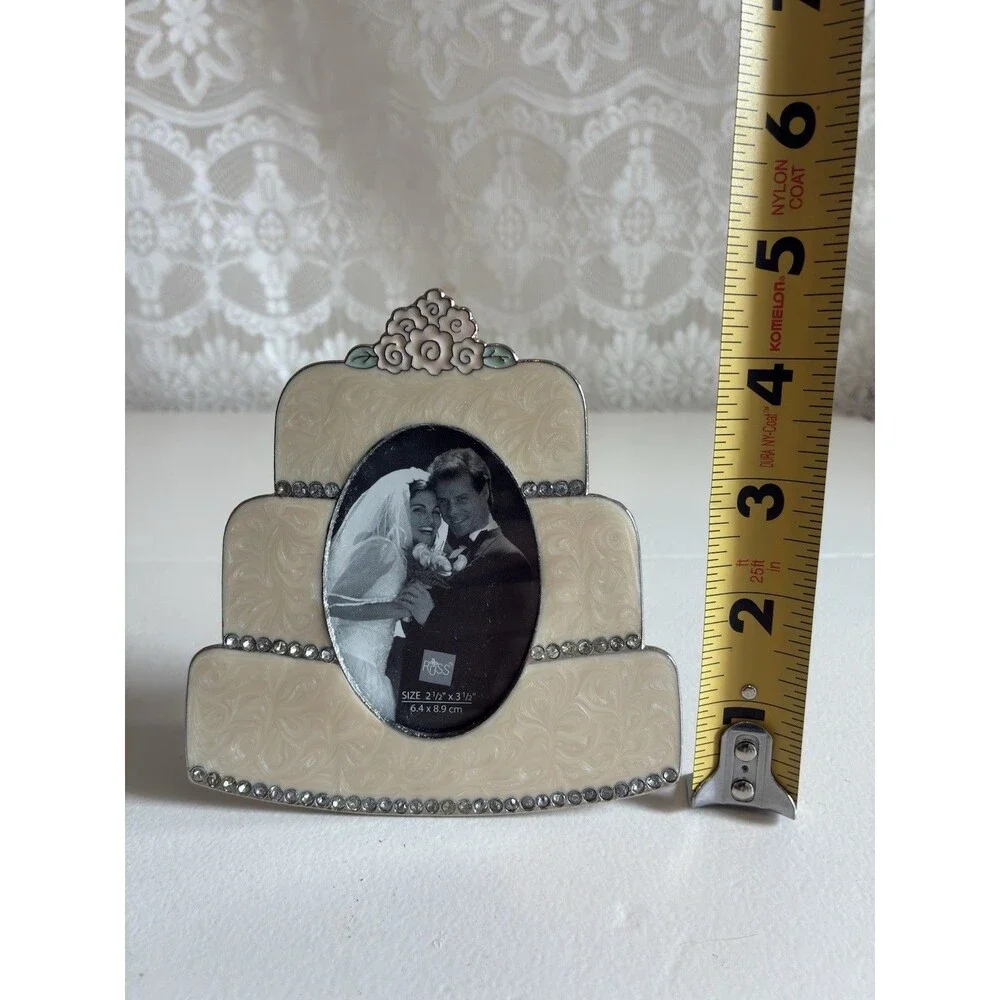 Russ Wedding Cake Frame | Vintage Wedding Gift Rhinestone Metal Couple Bouquet